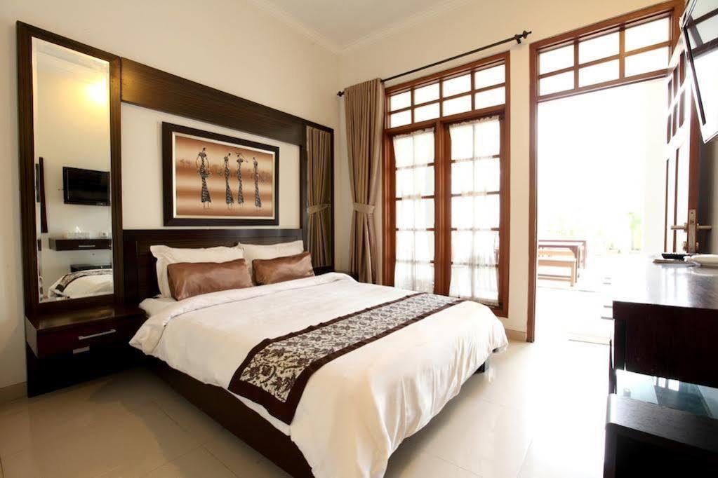 De' Halimun Guest House Bandung Exteriör bild